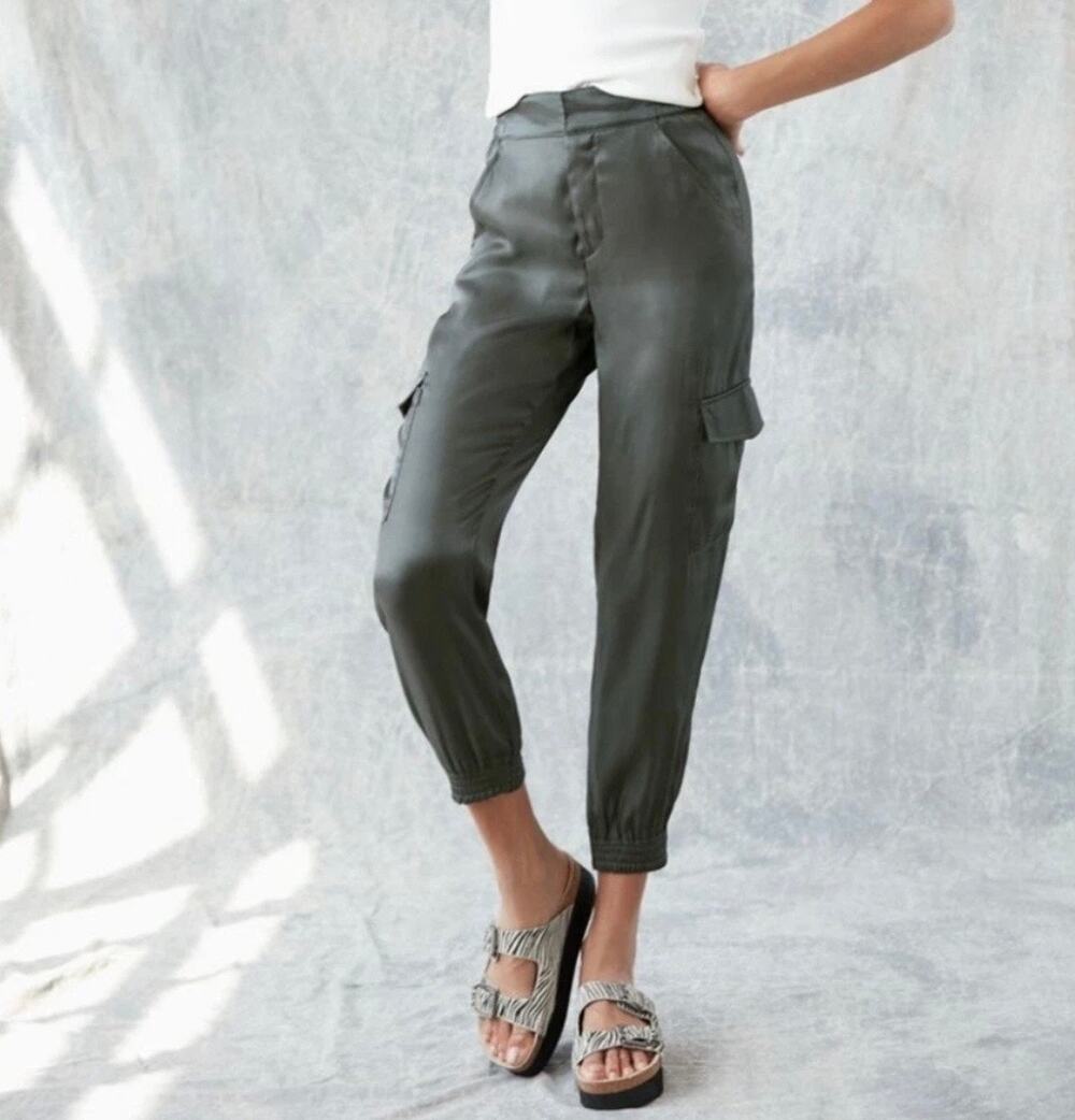 Anthropologie - Sanctuary Rylan Satin Shimmer Cargo Pants - Charcoal - XS